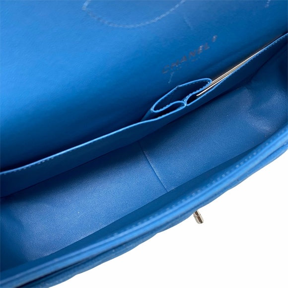 Chanel Maxi Suede Caviar Classic Flap Bag Blue - Picture 12 of 13